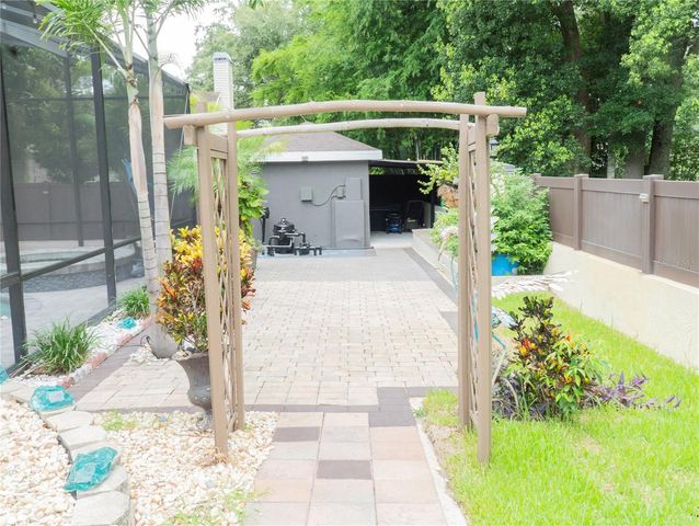 1304 OCOEE APOPKA ROAD, Ocoee, FL 34761