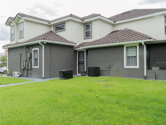 1304 OCOEE APOPKA ROAD, Ocoee, FL 34761