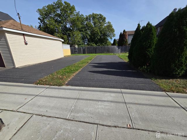 53 Ford Avenue C, Milltown, NJ 08850