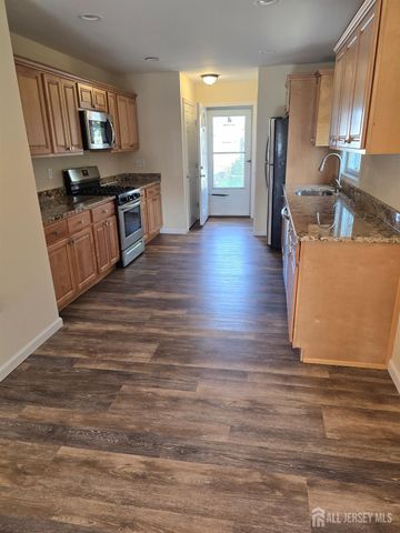 53 Ford Avenue C, Milltown, NJ 08850