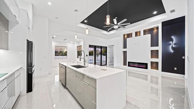 2711 Van Buren PKWY, Cape Coral, FL 33993