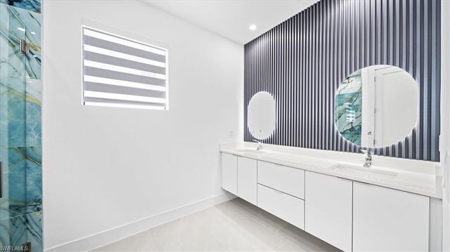 2711 Van Buren PKWY, Cape Coral, FL 33993