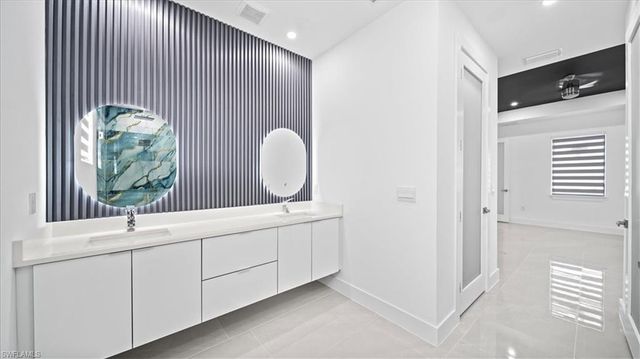 2711 Van Buren PKWY, Cape Coral, FL 33993