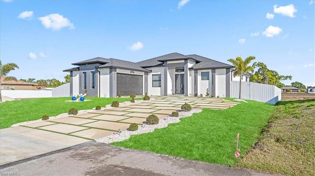 2711 Van Buren PKWY, Cape Coral, FL 33993