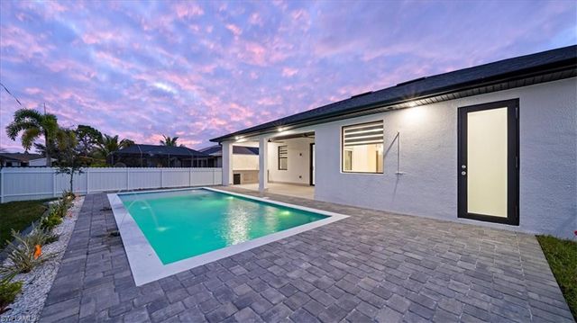 2711 Van Buren PKWY, Cape Coral, FL 33993