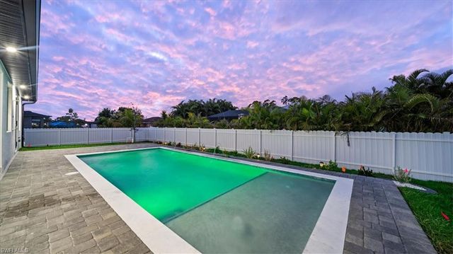 2711 Van Buren PKWY, Cape Coral, FL 33993