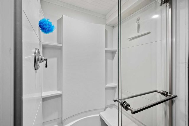 585 SKY HARBOR DRIVE 209, Clearwater, FL 33759