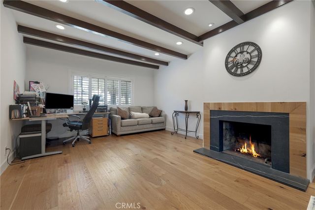 2528 N Orchard Drive, Burbank, CA 91504