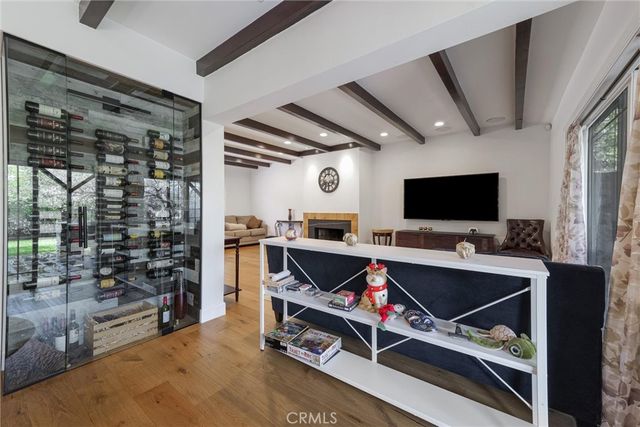 2528 N Orchard Drive, Burbank, CA 91504