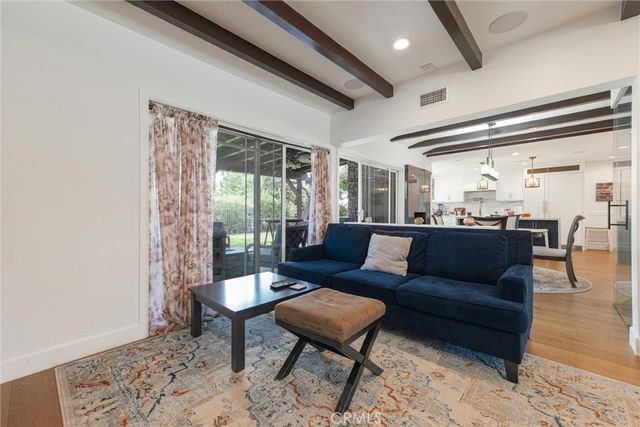 2528 N Orchard Drive, Burbank, CA 91504