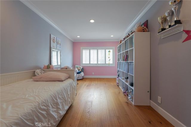 2528 N Orchard Drive, Burbank, CA 91504