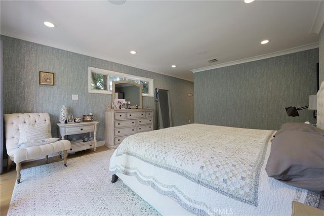 2528 N Orchard Drive, Burbank, CA 91504