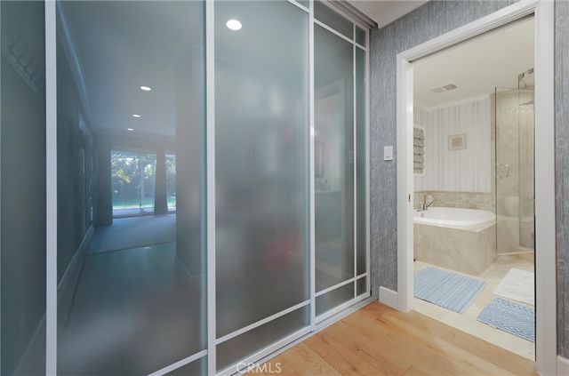 2528 N Orchard Drive, Burbank, CA 91504