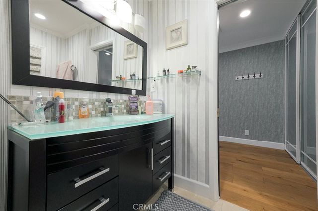 2528 N Orchard Drive, Burbank, CA 91504