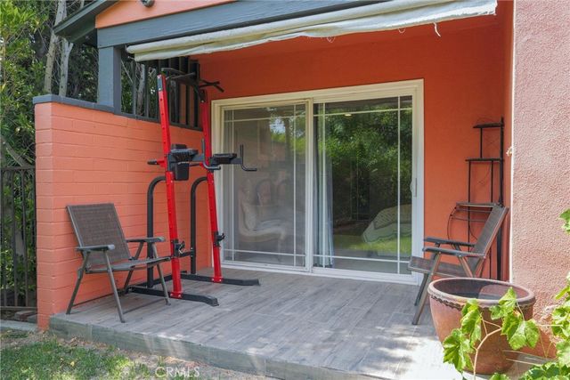 2528 N Orchard Drive, Burbank, CA 91504