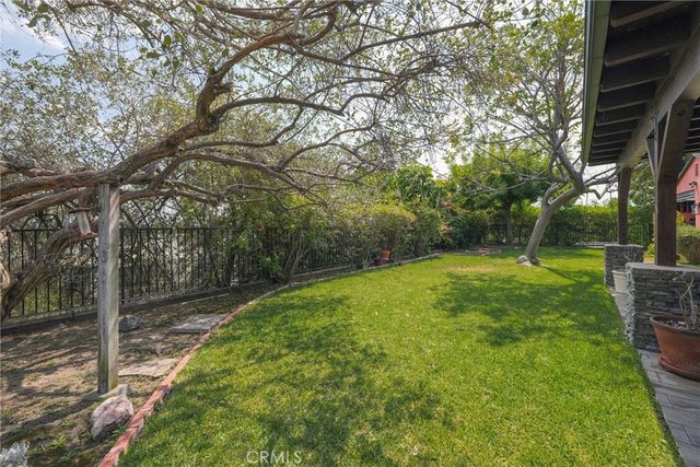 2528 N Orchard Drive, Burbank, CA 91504