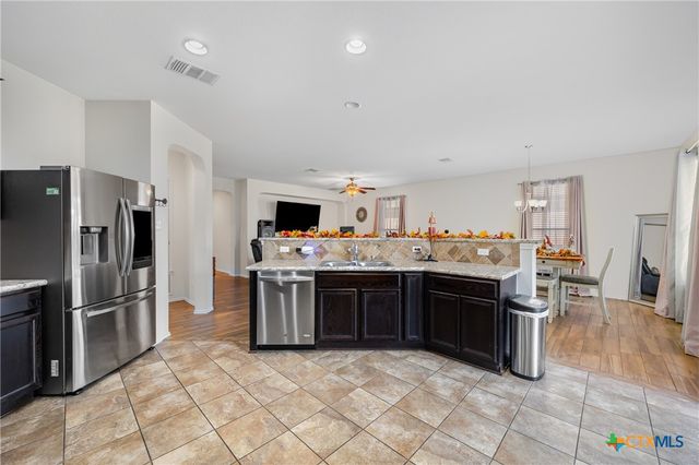 1070 Lonesome Oak Drive, Temple, TX 76502