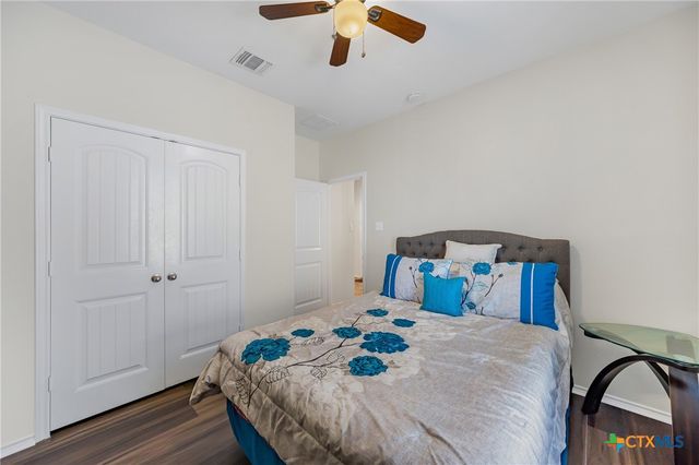 1070 Lonesome Oak Drive, Temple, TX 76502