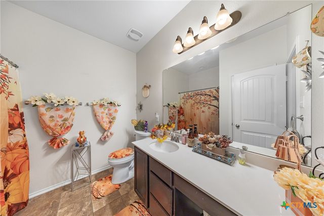 1070 Lonesome Oak Drive, Temple, TX 76502