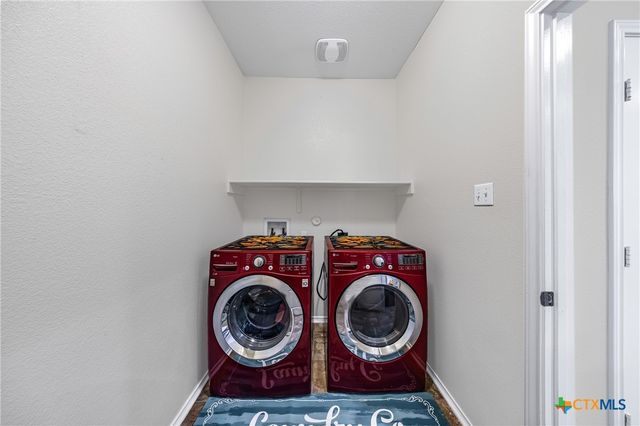 1070 Lonesome Oak Drive, Temple, TX 76502