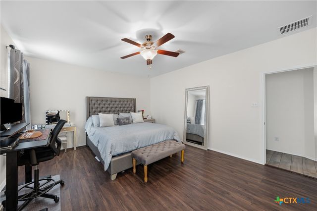 1070 Lonesome Oak Drive, Temple, TX 76502