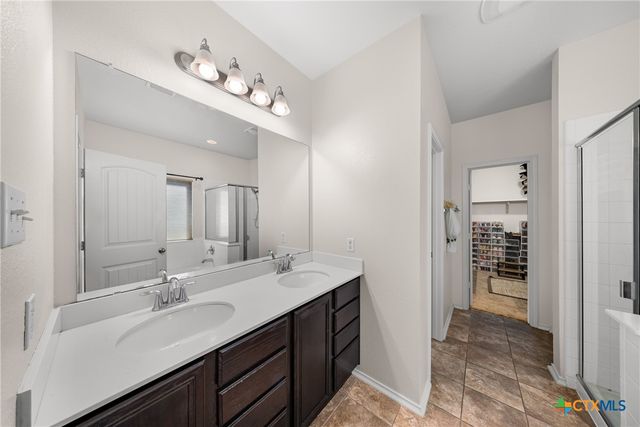 1070 Lonesome Oak Drive, Temple, TX 76502