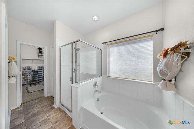 1070 Lonesome Oak Drive, Temple, TX 76502