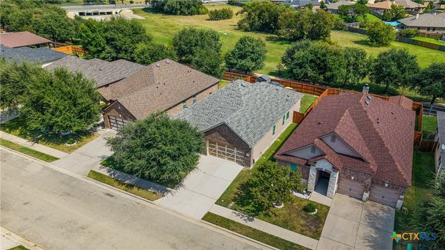 1070 Lonesome Oak Drive, Temple, TX 76502