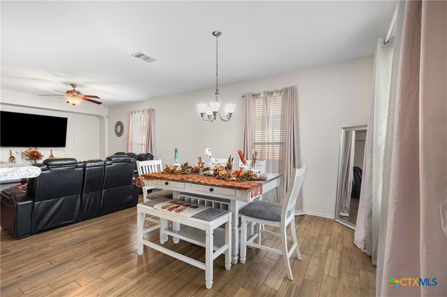 1070 Lonesome Oak Drive, Temple, TX 76502