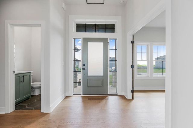 3222 SW Enoch Street, Lee's Summit, MO 64082