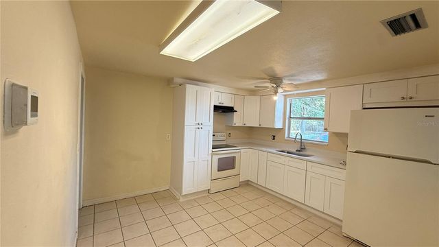 2658 61ST AVENUE N, St Petersburg, FL 33714