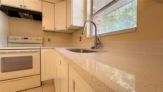 2658 61ST AVENUE N, St Petersburg, FL 33714