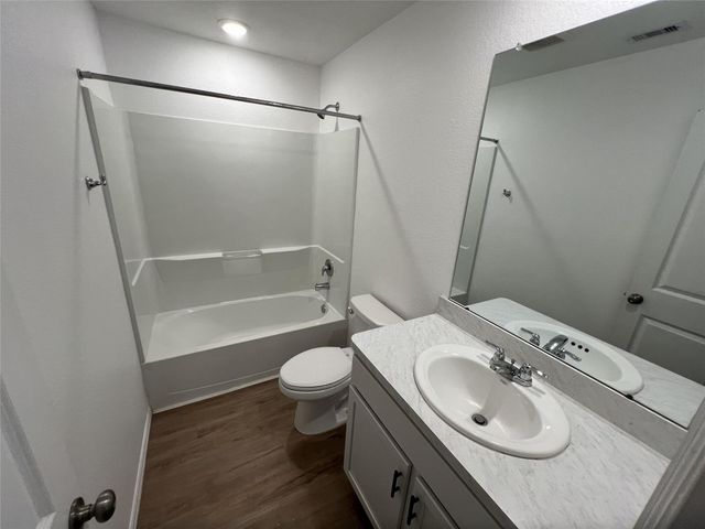 132 Pine Bend Court, Magnolia, TX 77354