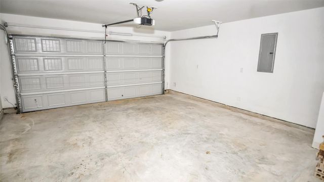 132 Pine Bend Court, Magnolia, TX 77354