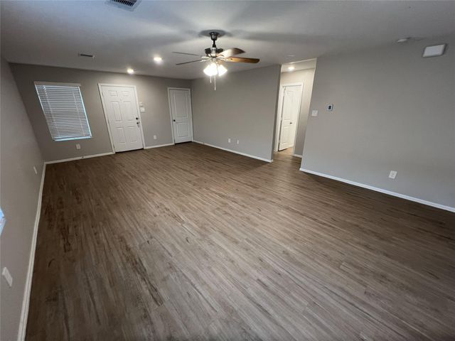 132 Pine Bend Court, Magnolia, TX 77354