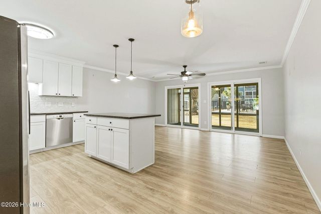 24 Boundaryline Drive NW Apt C, Calabash, NC 28467