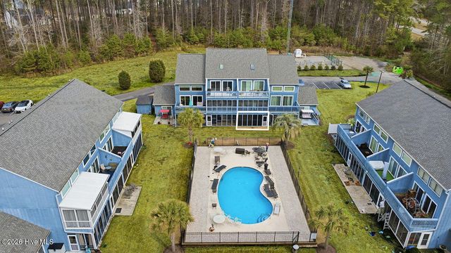 24 Boundaryline Drive NW Apt C, Calabash, NC 28467