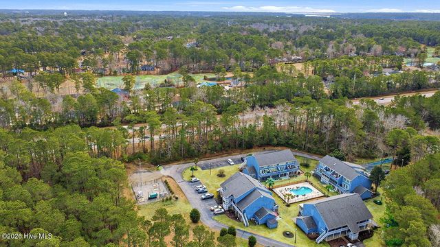 24 Boundaryline Drive NW Apt C, Calabash, NC 28467
