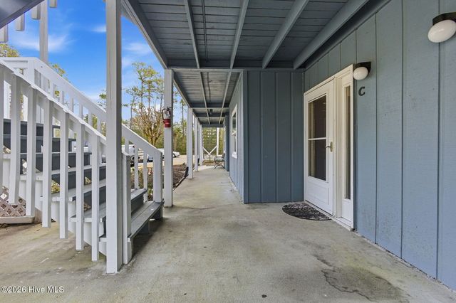 24 Boundaryline Drive NW Apt C, Calabash, NC 28467