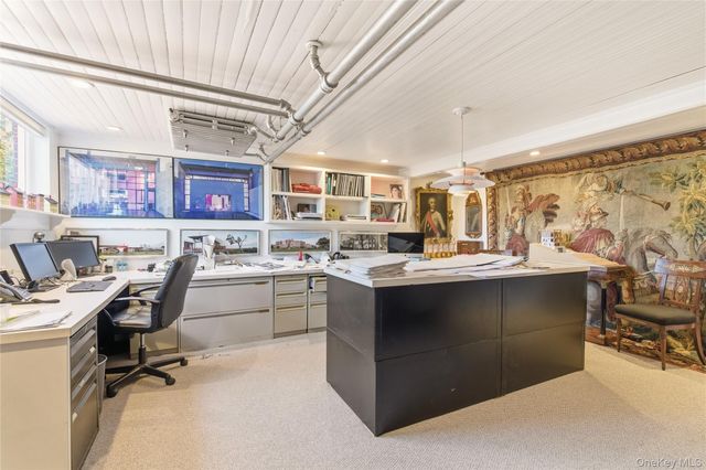 80 Shore Road, Cold Spring Harbor, NY 11724