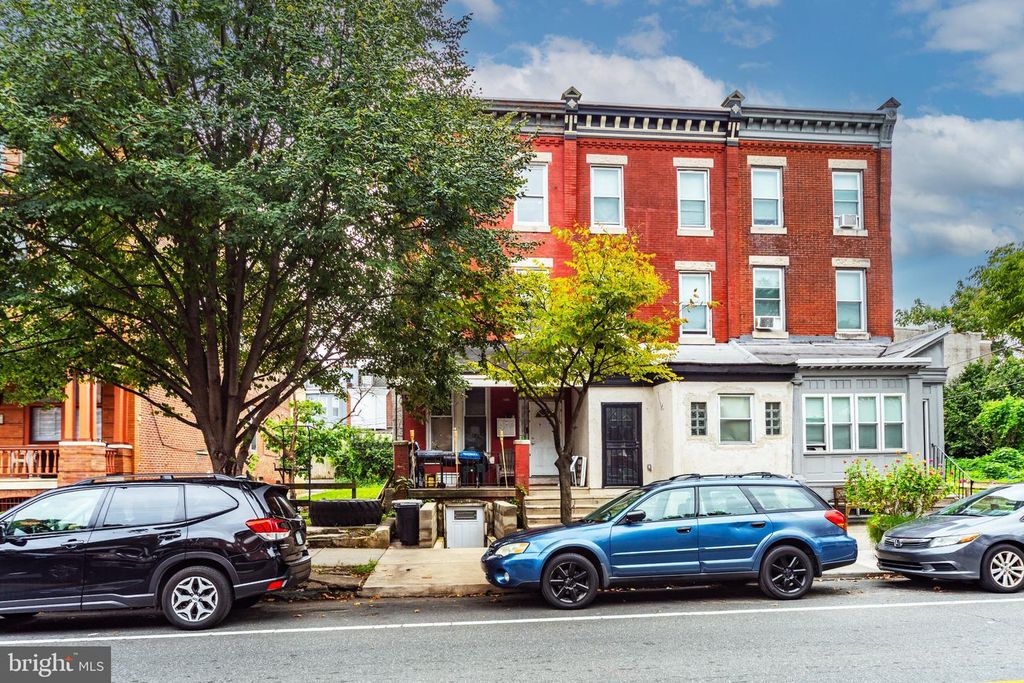 3218 W MONTGOMERY AVE, PHILADELPHIA, PA 19121 — photo 2