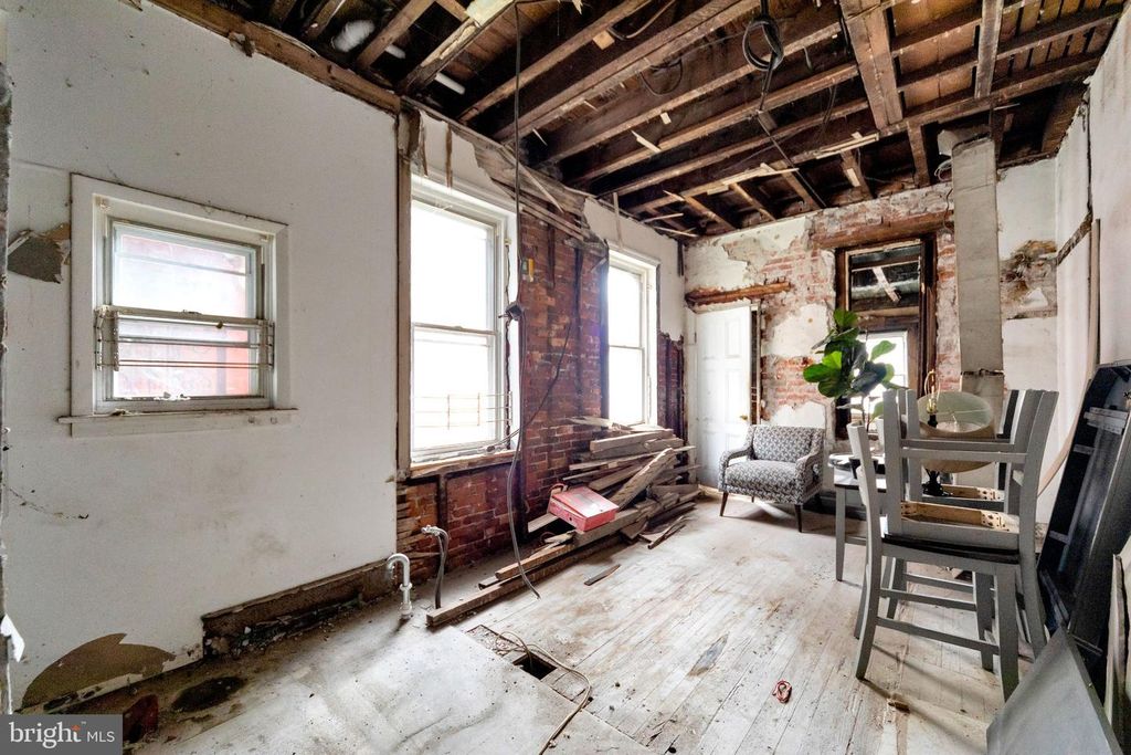 3218 W MONTGOMERY AVE, PHILADELPHIA, PA 19121 — photo 5