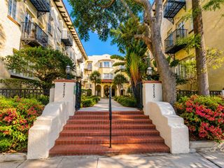 2117 W DEKLE AVENUE H2, Tampa, FL 33606