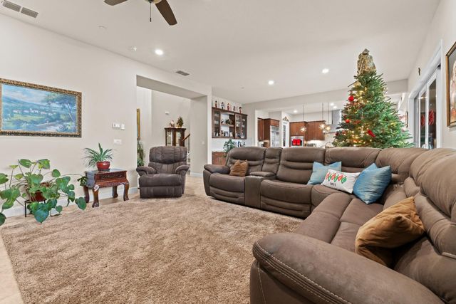 165 Keystone Ct, El Dorado Hills, CA 95762