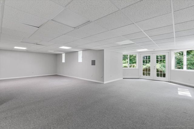 1 Mountaincrest Drive, Cheshire, CT 06410