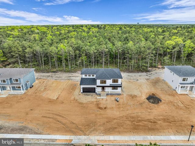 399 SOUTHERN BLVD, Bayville, NJ 08721