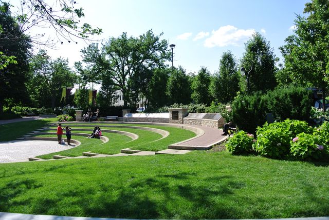 511 Aurora Avenue 620, Naperville, IL 60540