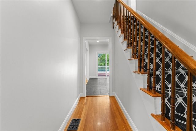 20 Pine Street, Natick, MA 01760