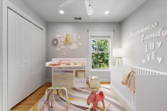 20 Pine Street, Natick, MA 01760