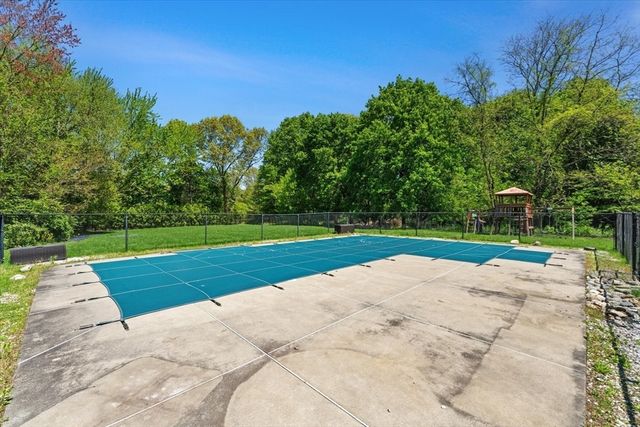 20 Pine Street, Natick, MA 01760